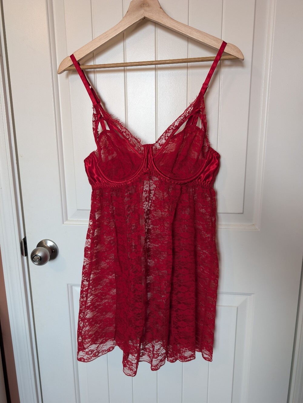 Cacique Floral Lace Silk Negligee W14/16 Red